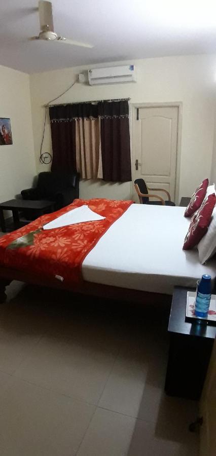 Brookside Service Apartment Bangalore Buitenkant foto