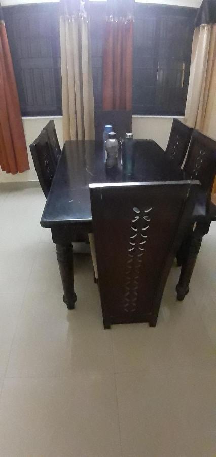 Brookside Service Apartment Bangalore Buitenkant foto