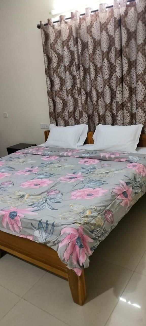 Brookside Service Apartment Bangalore Buitenkant foto